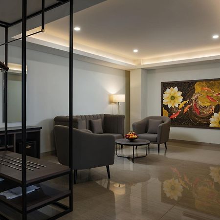 Hotel Santika Blitar Ngoại thất bức ảnh