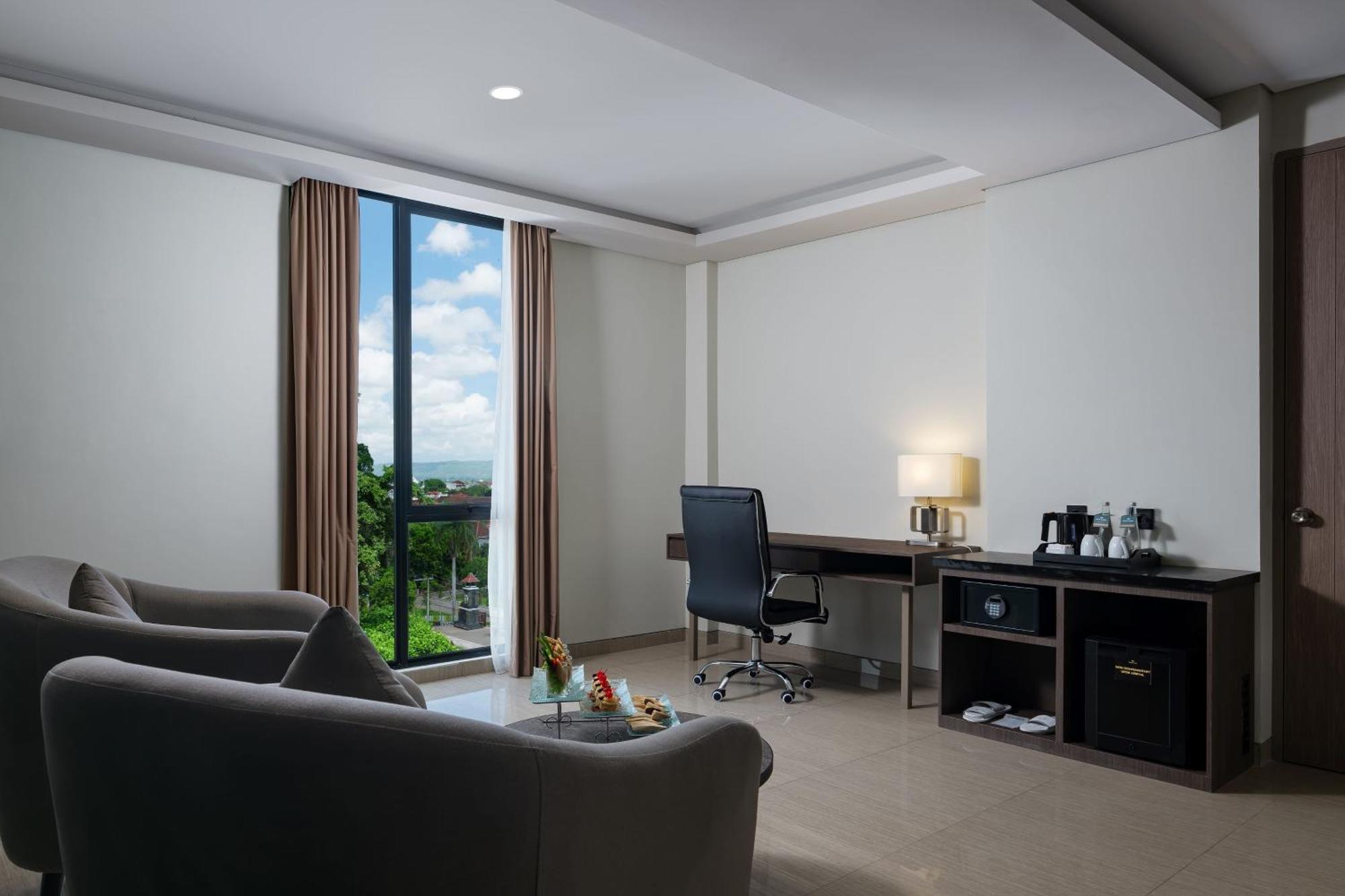 Hotel Santika Blitar Ngoại thất bức ảnh