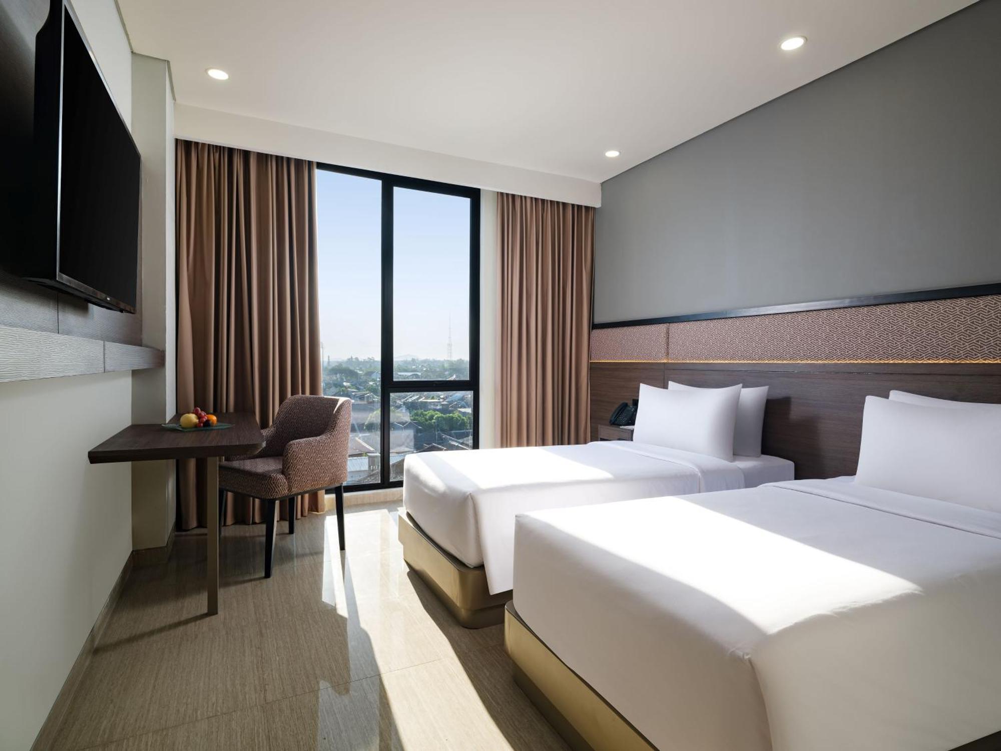 Hotel Santika Blitar Ngoại thất bức ảnh