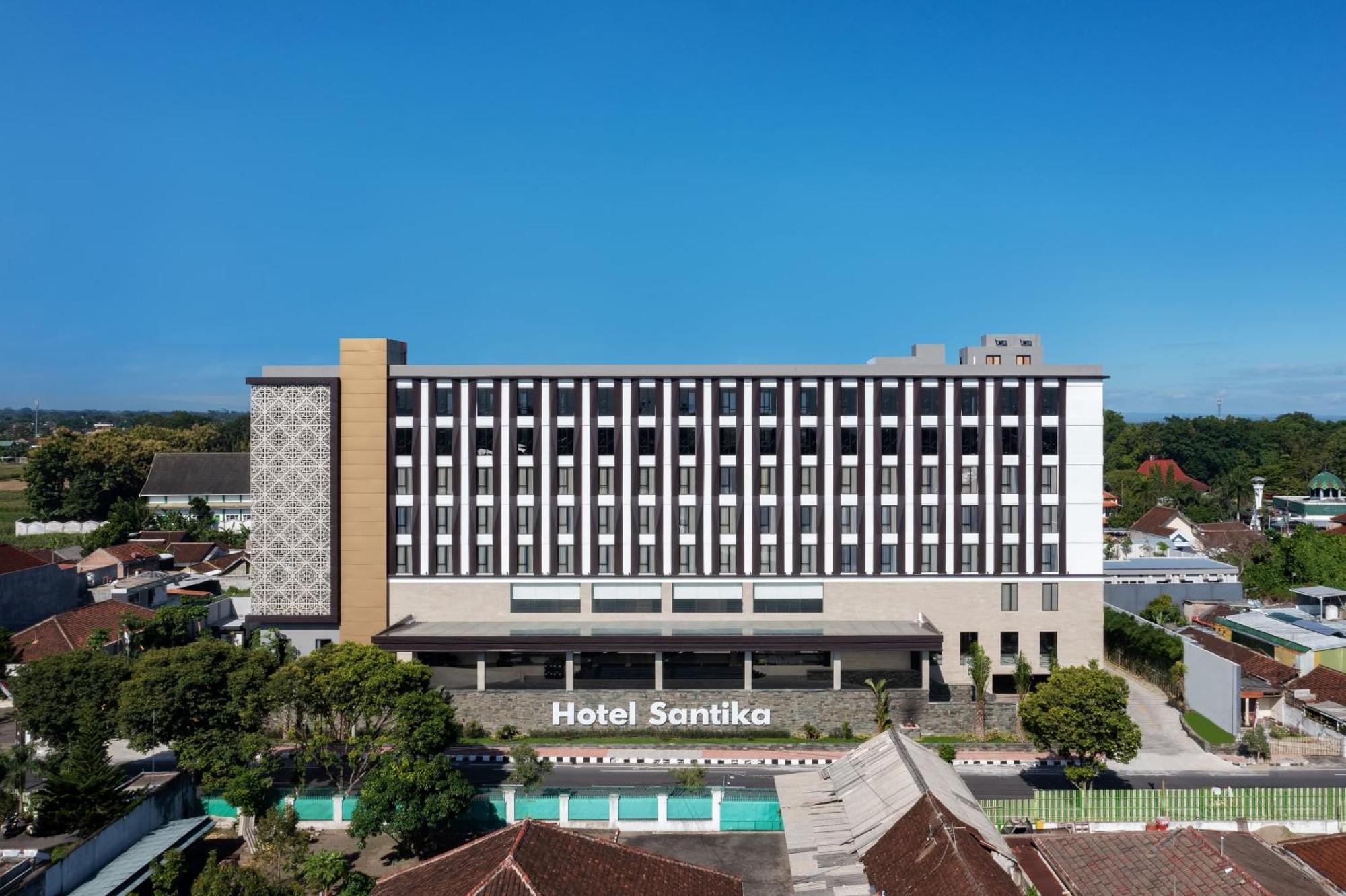 Hotel Santika Blitar Ngoại thất bức ảnh